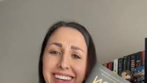 Amazon.com: Kingdom of the Wicked eBook : Maniscalco, Kerri: Kindle Store