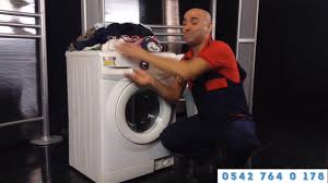 Daha sonra sirkenin kokusunun makinede kalmaması için kısa programda makine bir defa da boş olarak çalıştırılır. Camasir Makinasinda Ne Kadar Deterjan Kullanilmali Kamu Spotu Youtube