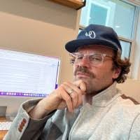 Shaye Alviene's Instagram, Twitter & Facebook