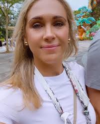 Cleanest city in the 🌎 🇸🇬 #singapore #travel #singaporeairlines  #jewelwaterfall #gardensbythebay #skyparkobservationdeck