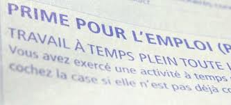 Pour toucher la prime d'activité 2021, il faut avoir plus de 18 ans. Prime Pour L Emploi Comment Obtenir La Nouvelle Prime D Activite