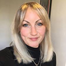 Becky Holmes (@beckymaryholmes)