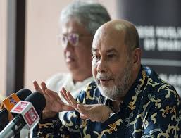 He is currently the chairman of the land public transport commission.2 he is also a member of the united malays national organisation (umno), part of the. Bernama Syed Hamid Albar Now A Bersatu Member