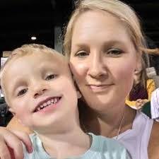 Rachel Quimby's Instagram, Twitter & Facebook