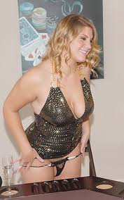 Jordyn Peaks - Free nude pics, galleries & more at Babepedia