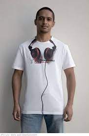 40 Creative And Brilliant T Shirts Designs And Ideas For Your Inspiration Tshirt Design Inspiration Cool Shirt Designs Best T Shirt Designs