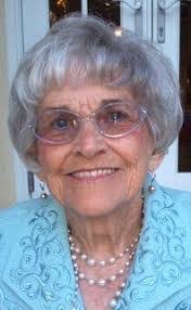 Elsie Bledsoe's Instagram, Twitter & Facebook