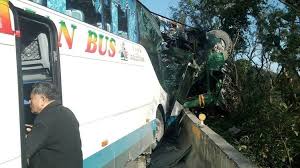 蘇花遊覽車對撞大貨車隨車小姐死亡 司機命危20傷 社會 即時 聯合新聞網 fair grounds grounds travel