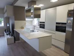 La cocina es un espacio donde probablemente pases mucho tiempo y, por tanto, debe. Diseno De Cocinas Santiago Disseny Diseno De Cocinas En Reus Y Tarragona Muebles De Cocina En Reus Y Tarragona Diseno De Banos En Reus Y Tarragona Muebles