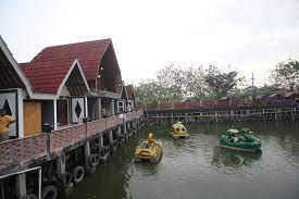 We did not find results for: Lokasi Dan Harga Tiket Masuk Kampoeng Etnik Kebumen Suguhan Wisata Terbaru Dengan Nuansa Tradisional Daka Tour