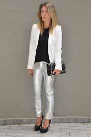 How To Style Silver Jeans 13 Eye Catching Outfit Ideas For Ladies Fmag Com