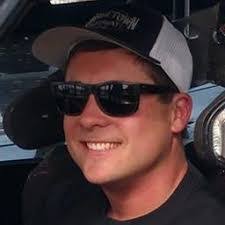 Andy Olenik's Instagram, Twitter & Facebook