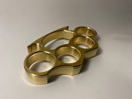 Curious If Anyone Acrually Incorporates Brass Knuckles Into Their Edc? :  R/Edc