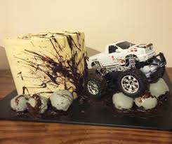 4wd Fanning Mud All Over The Cake Cakepop Rocks Chocolatemud Vanillabuttercream Chocola 3rd Birthday Cakes Boy Birthday Cake Monster Jam Birthday Party