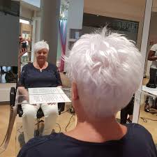 This model really looks like a rock star with her long pixie styled upwards. Round Faces Short Hairstyles Over 50 Overweight Top Side 50 Brief Haircuts Seeking Women As A Remainder 50