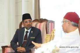 Kod etika pegawai penguatkuasaan agama jabatan agama islam negeri 2008. Dr Zulkifli Mohamad Al Bakri On Twitter Semalam Menerima Kunjungan Pengarah Jabatan Hal Ehwal Agama Islam Negeri Sembilan Jheains Yang Juga Sahabat Saya Tuan Hj Mohd Zaidi Ramli