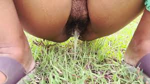 Pissing Aunty outdoor porn XXX 2025
