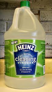 Clean Naturally With Heinz Cleaning Vinegar Cupcakes Crinoline Vinegar Cleaning Cleaning Cleaning Hacks