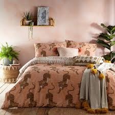 Maybe you would like to learn more about one of these? Furn Tibetan Tiger Duvet Cover And Pillowcase Set Coral King Amazon Co Uk Home Kitchen