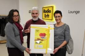 Don't know what song's been playing on the radio? Spende Fur Zirkusprojekt Von Radio Erft Aktion Lichtblicke