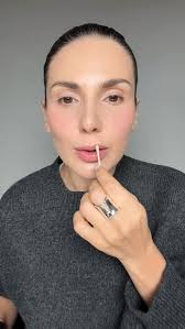 Ali Andreea Makeup Artist...