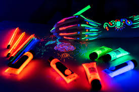 This article explains the top best outdoor glow in the dark paints. The Best Glow In The Dark Paint In 2021 Workshopedia