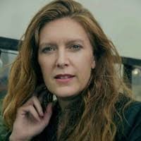 Sara Schiller's Instagram, Twitter & Facebook