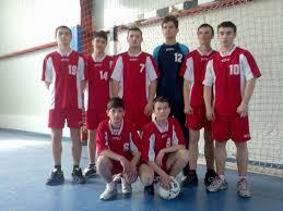 Crearea unui climat de învățare stimulativ, care să asigure evoluția personală, competiția și performanța elevilor. Scoala GimnazialÄƒ Liviu Rebreanu ComÄƒnesti