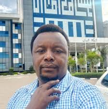 Pretty boy Peter Kenneth, Jeff Koinange and others: Stop trying to impress  an over-fed, lazy and inebriated despot. Join the struggle for freedom and  help us improve the lives and material conditions