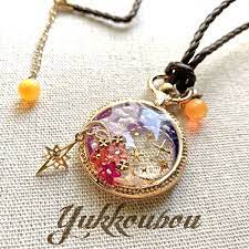 uvレジン おしゃれまとめの人気アイデア pinterest stephany oliveira uvレジン マニキュア お気に入り