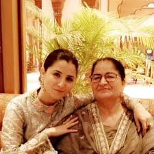 Madiha naqvi age in 2021 is 36 years. Saba Naqvi Husband Name