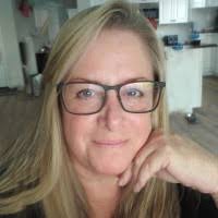 Maureen Mehl's Instagram, Twitter & Facebook