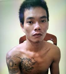 Sau chầu nhậu, cha đánh chết con trai 7 tháng tuổi