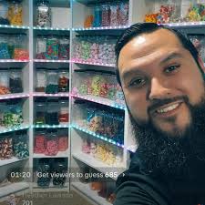 Does anyone have experience with the Blackstone griddle and pizza oven  combo?