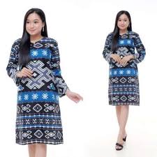 Ready stok azirah blouse menjadi pilihan yg bisa di kreasikan dengan rok, celana ataupun dress. Jual Dress Batik Wanita Model Terbaru Harga Juni 2021 Blibli