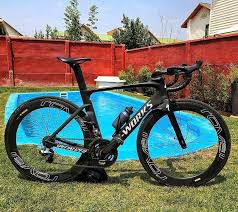 Bestbikekit On Instagram S Works Venge Vias Pic Nes Spin Sworks Venge Specialized Iamspecialized Shimano Di2 Sw Beautiful Bike Road Bikes Road Bike