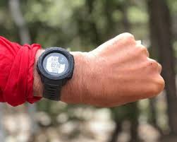It is still extremely comfortable. The Best Hiking Watches Of 2020 Treeline Review