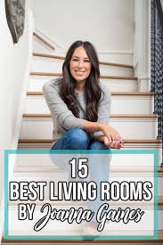 Are these fixer upper stars your long lost best friends?! 10 Best Living Rooms By Joanna Gaines From Fixer Upper Nikki S Plate