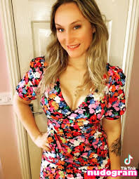 Hiab_princess  polskacuteonlyfan Гола изтичане OnlyFans снимка 7 -  Nudogram v2.1