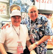 Pete rose signs autographs for a living. Jamie Vaught Latest Pete Rose Book Brings Back Pleasant Memories Of Roberto Clemente Jersey Nkytribune