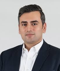 Derek Criswell's Instagram, Twitter & Facebook