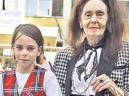 Adriana iliescu trece prin clipe grele. AnunÈ Dureros Despre Adriana Iliescu Ce Mai BÄtranÄ Mama Din Romania Rupe TÄcerea Prin Ce Trece Acum Femeia Actualitate