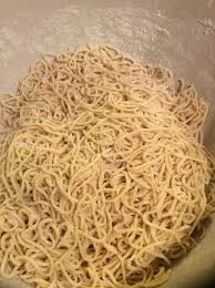 Ilocano Miki Noodles 560grams Of Flour 6 Eggs 2 Tablespoons Of Vegetable Oil Mix Into A Dough Refrigerate Miki Noodles Recipe Cooking Recipes Noodle Recipes