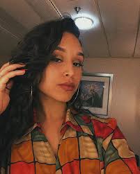 Jasmin Diaz's Instagram, Twitter & Facebook