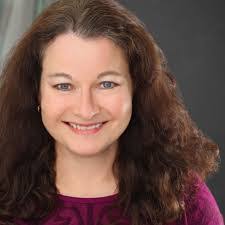 Amy Dolan's Instagram, Twitter & Facebook