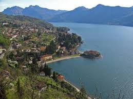 Choose from more than 2,000 properties, ideal house rentals for families, groups and couples. Lierna Schonster Ort Am Comer See