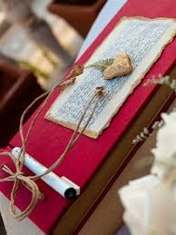 5 Intimate Gifts For Your Wife On First Night First Wedding Night Wedding Gifts For Guests Gifts