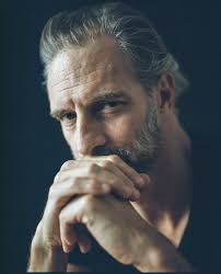 Ben Shaul's Instagram, Twitter & Facebook