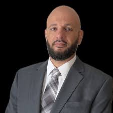 What a year in the car business.... I️ set a lot of goals this year. But  this one was my biggest... 400 cars... down to the last 8 working days for  the