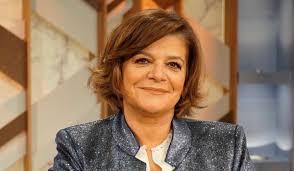 Júlia Pinheiro relata susto vivido em quarto de hotel durante a madrugada:  "Demorei a acalmar"